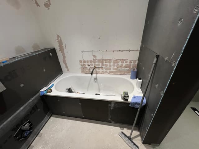Bathroom renovation w9 — Bathrooms