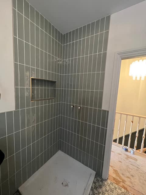 Bathroom Tiling walls and floor — Shower Rooms