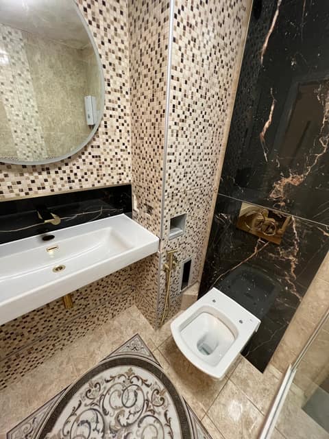 Bathroom SW13 — Shower Rooms
